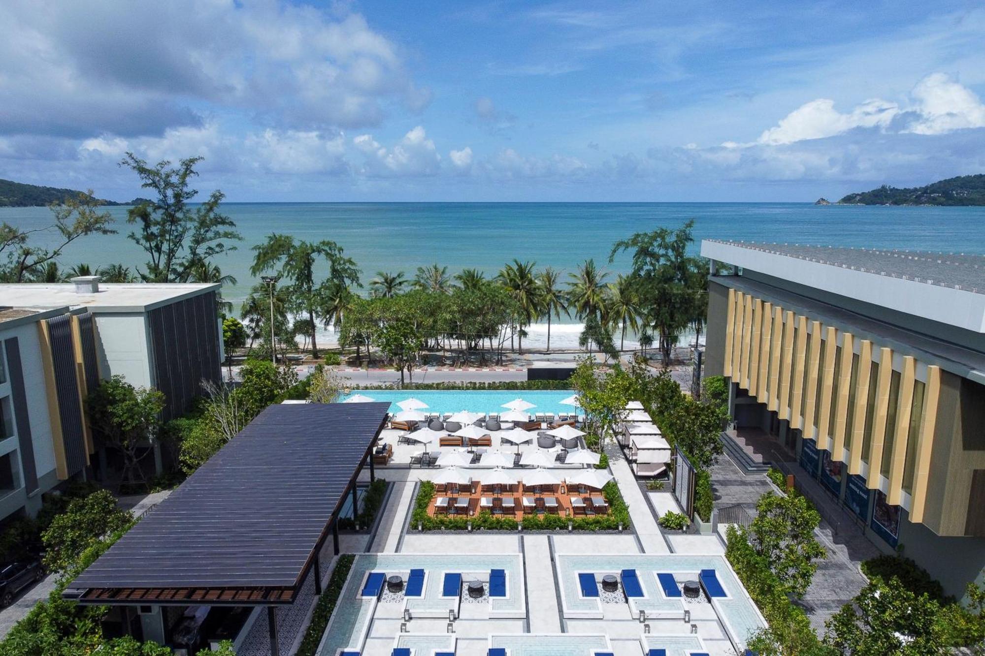 Four Points By Sheraton Phuket Patong Beach Resort Exterior photo